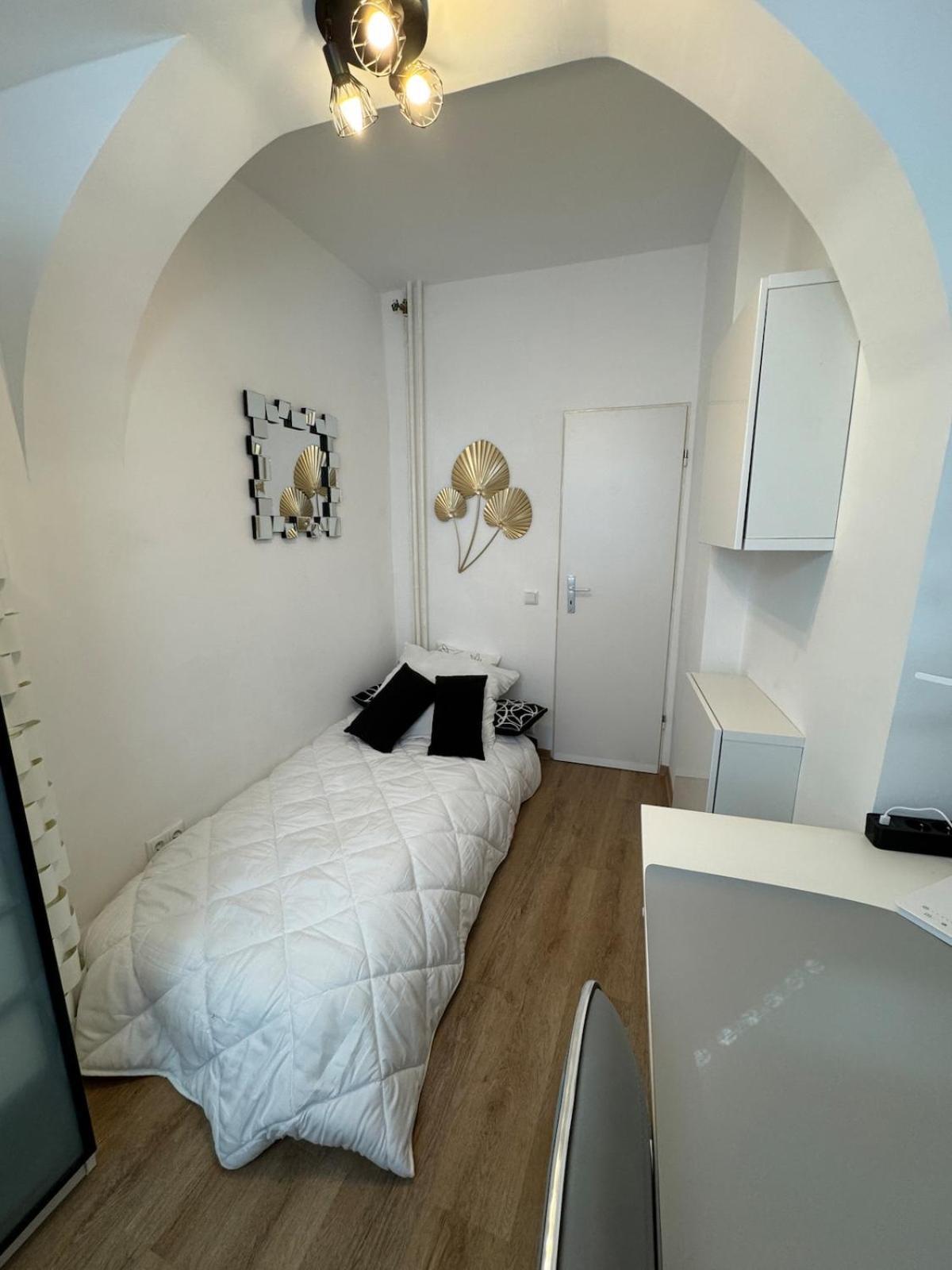With Garden & 2 Bathrooms * Köln